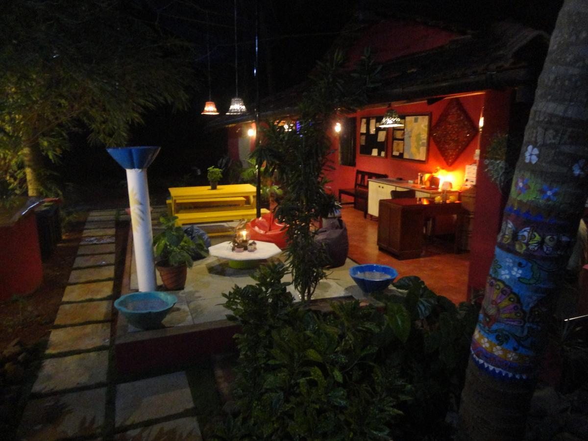 The Yuppi Hippi Female Hostel Anjuna Extérieur photo