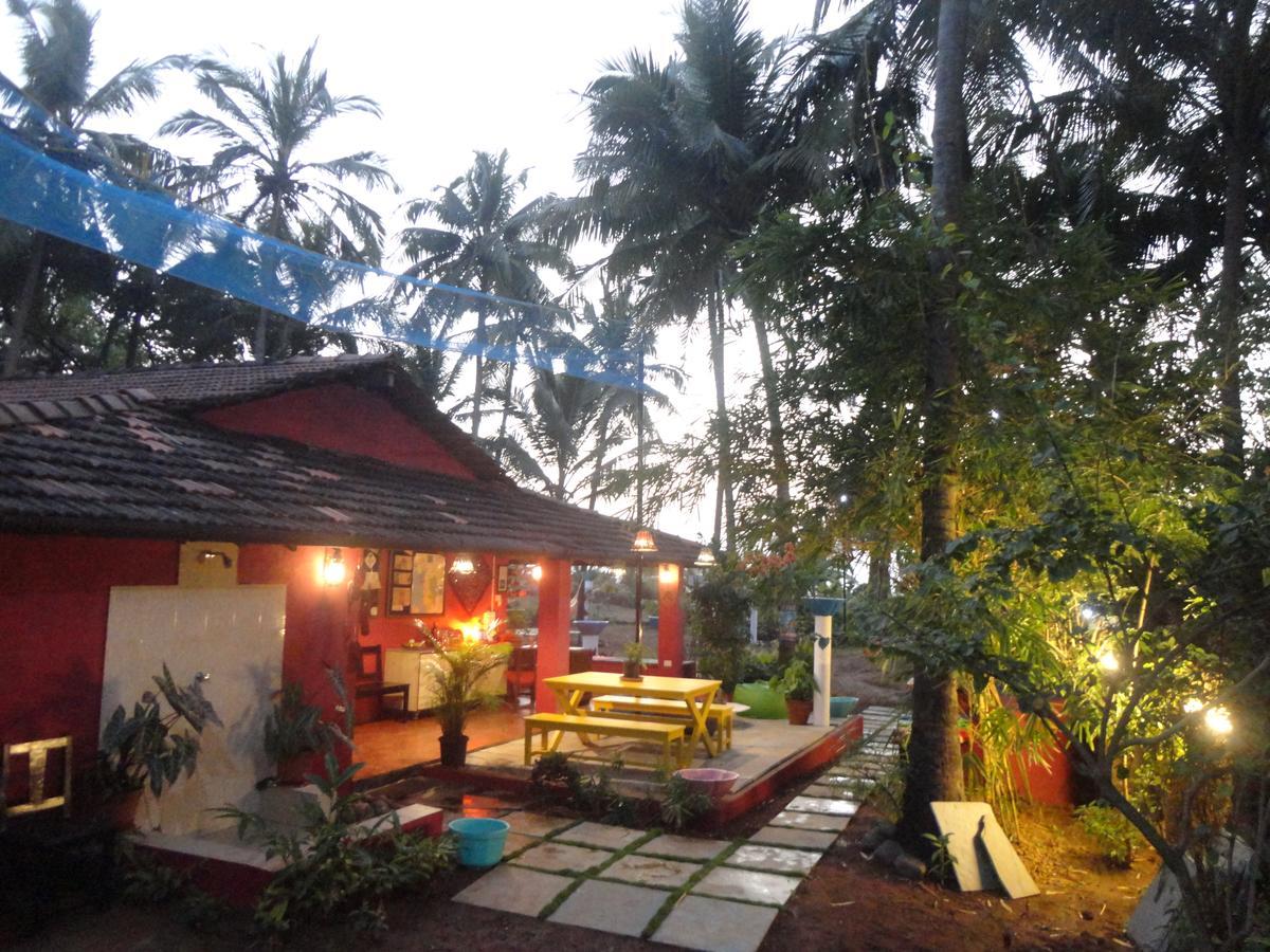 The Yuppi Hippi Female Hostel Anjuna Extérieur photo
