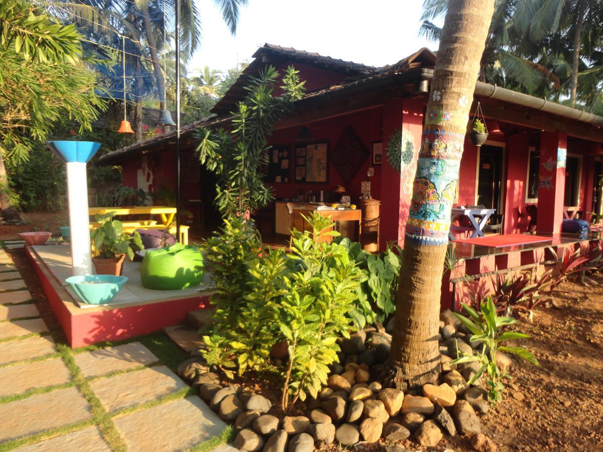 The Yuppi Hippi Female Hostel Anjuna Extérieur photo