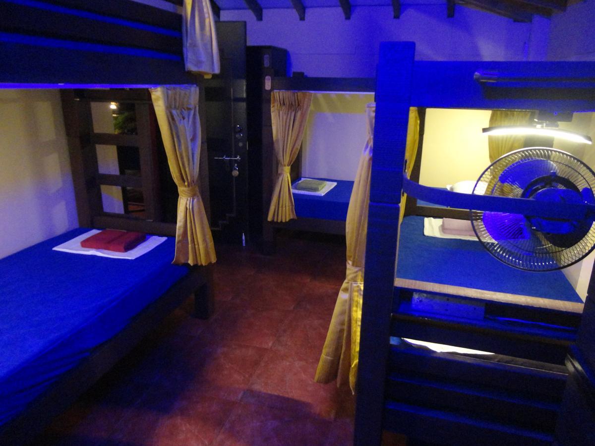 The Yuppi Hippi Female Hostel Anjuna Extérieur photo