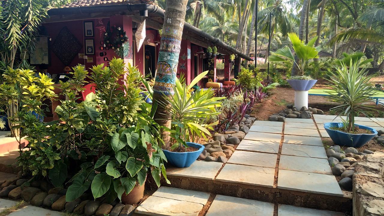 The Yuppi Hippi Female Hostel Anjuna Extérieur photo